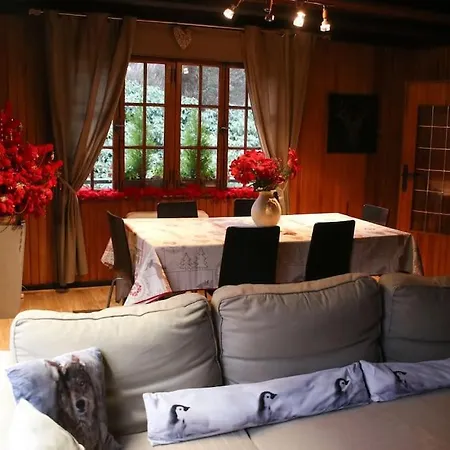 Au Bord De L'eau Saint-Quirin